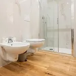 Ht Maison Angera Milano
