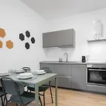 2 Apt, M3 Affori 15 Min To Duomo E Wifi Apartment Milan