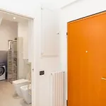 Appartement Romantic Navigli Attic Free Garage 255 X 520 Cm *