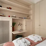 Appartement Guesthost - 500sqm Luxury With Spa, Gym, Terrace, Game & Garage *