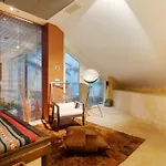Guesthost - 500sqm Luxury With Spa, Gym, Terrace, Game & Garage * Milan