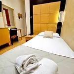 فندق Fiorella