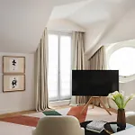Hotell Four Seasons