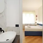 Spacious And Cozy Flat With Two Bthroom 公寓 *