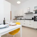 Comfortable House Mm Brenta - Arena Santa Giulia Milaan