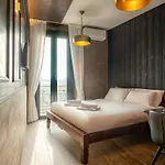 Apartment Galileo Balcony By Station