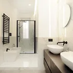Spacious And Cozy Flat With Two Bthroom *