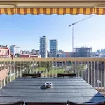 I-host Spacious 2br With 2 Baths & Balcony アパート *