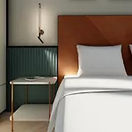 Unahotels Mediterraneo Milano