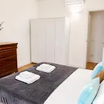 2 Levels Navigli Family Loft - 110Mq, 2Br, 2Bath, 6 Guests Apartmán *