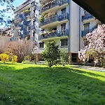 Apartment Pagano - Salutati - Ampio E Luminoso Trilocale
