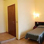 Atena Hotel 2*