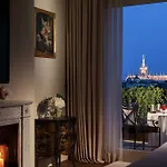 Palazzo Parigi Hotel&grand - Lhw Hotel