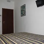 Luisa فندق 2*