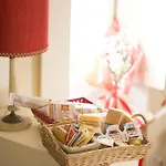 Lovelyloft - Meda Apartment