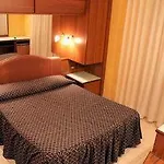 维也纳酒店 酒店 3*