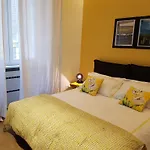Madeleine - Brera Apartment Milan