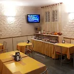 Hotell Le Querce 2*