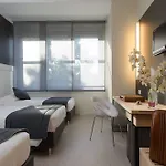 Aosta فندق ميلان