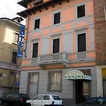 Hotel Venini 3*