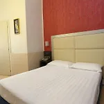Szálloda Piacenza 3*