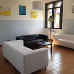 Casa Per Ferie Achille Ricci بيت ضيافة *