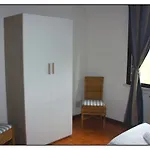 Casa Per Ferie Achille Ricci بيت ضيافة