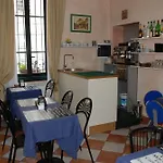 Bogart 2 Hotel 3*