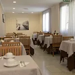 Отель Florence 3*