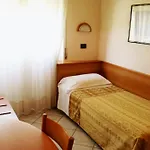 Eden 2* Milano