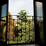 Eden Hotell