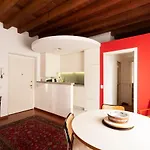 Appartamento Brera Anfiteatro