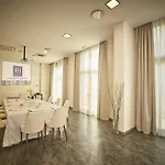 Ih Lorenteggio 4*