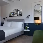 Velvet Grey Boutique 3*