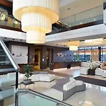 Hilton Garden North 4*