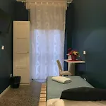 I Am Here - Gioia 71 Гостевой дом Милан