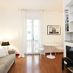 Brera - Fiori Chiari Charme Apartment Milan