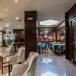 神话酒店