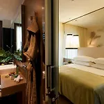 Starhotels Echo Hotel 4*