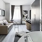 Hotel Lhp Napoleon 4*