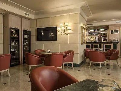 卡皮托尔米兰酒店 酒店 4*