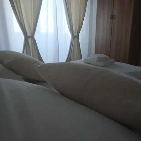 Apartment Yourhouse San Raffaele *