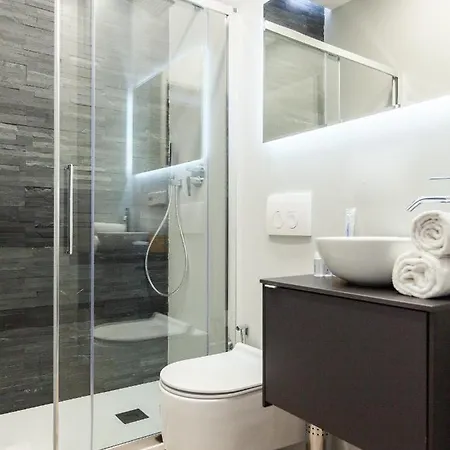 Easyhomes-city Centre Daire Milano