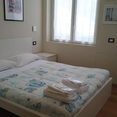 Karma @ Cadorna Apartman Milánó