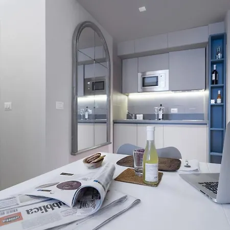 Contempora - Elvezia 8 - E14 Apartment Milan