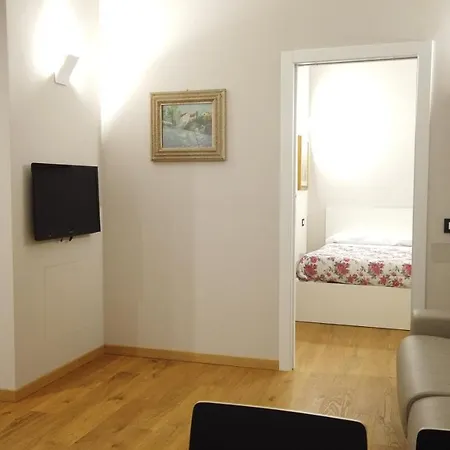 Karma @ Cadorna * Milánó