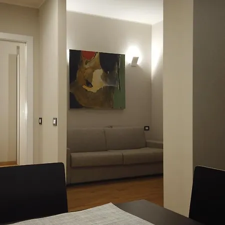 Apartman Karma @ Cadorna Milánó