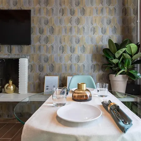 Beplace In Magenta *