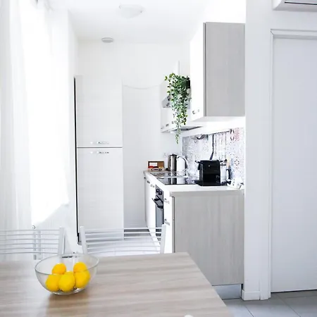 Inner City Apartment Milan