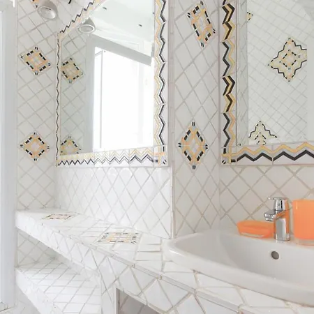 Plum Guide - Orange You Glad Apartamento